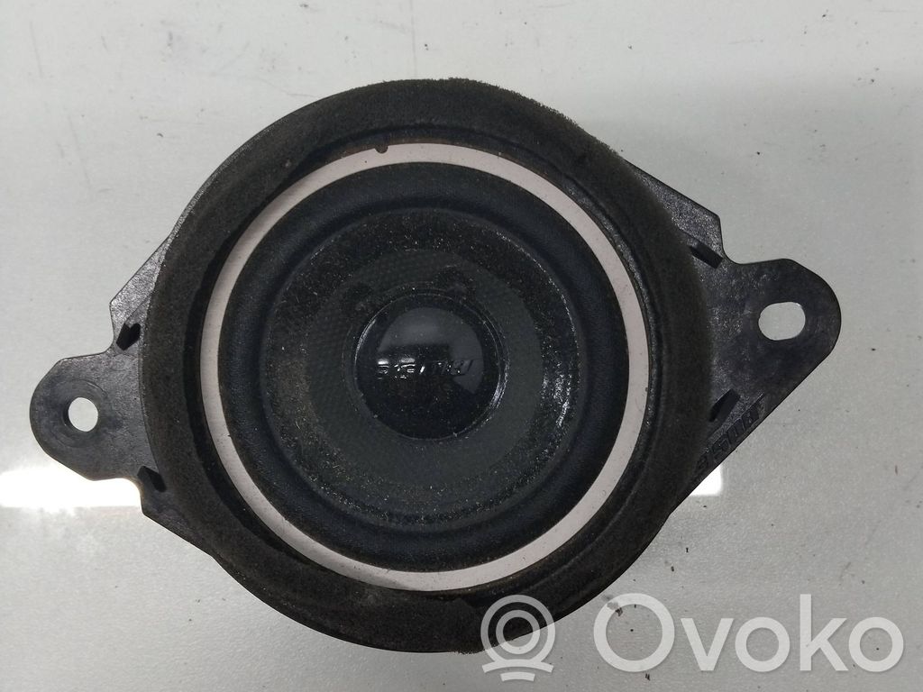 Mazda 6 Paneelikaiutin 