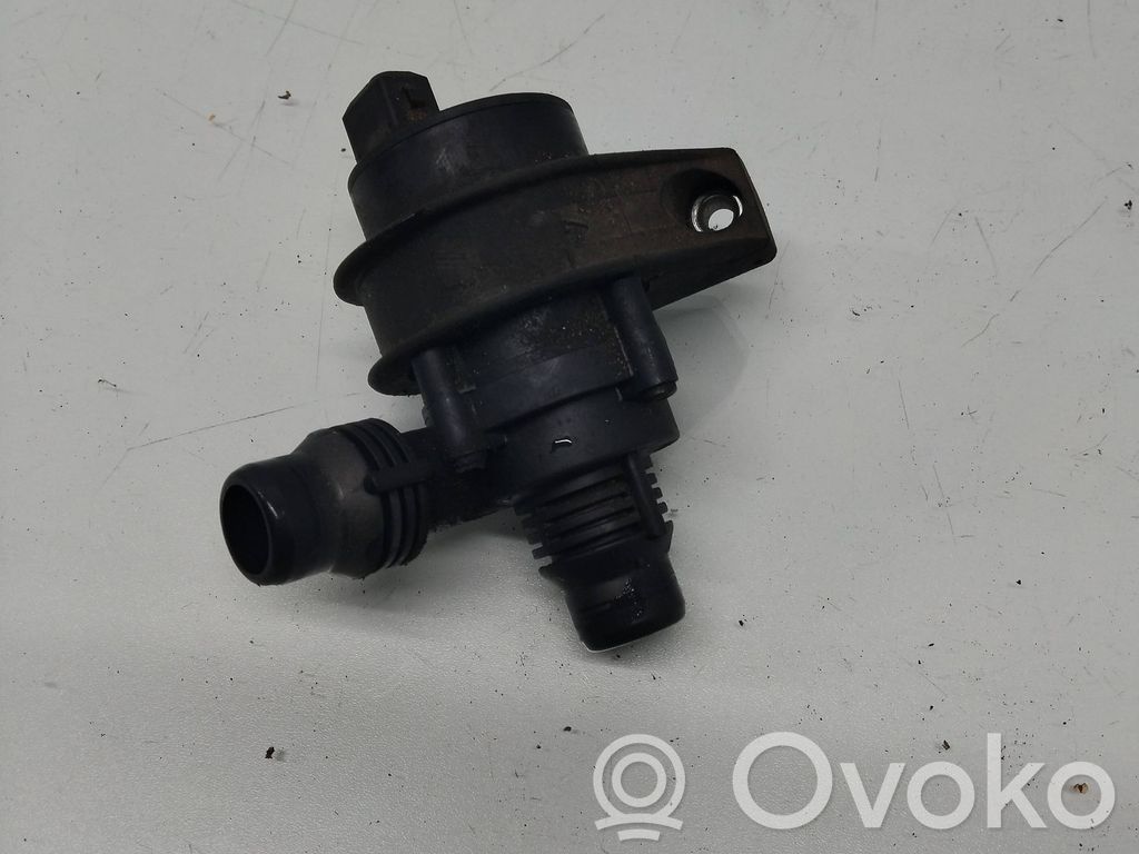 BMW X5 E70 Pompe à eau de liquide de refroidissement 