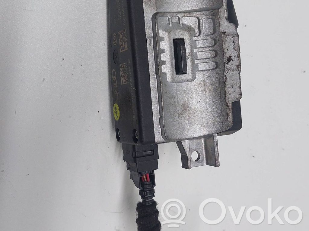 Audi A5 8T 8F Ohjauspyörän lukitus 