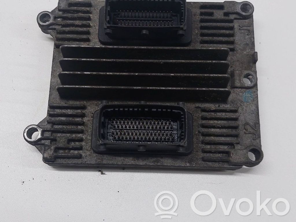 Opel Zafira A Engine control unit/module 
