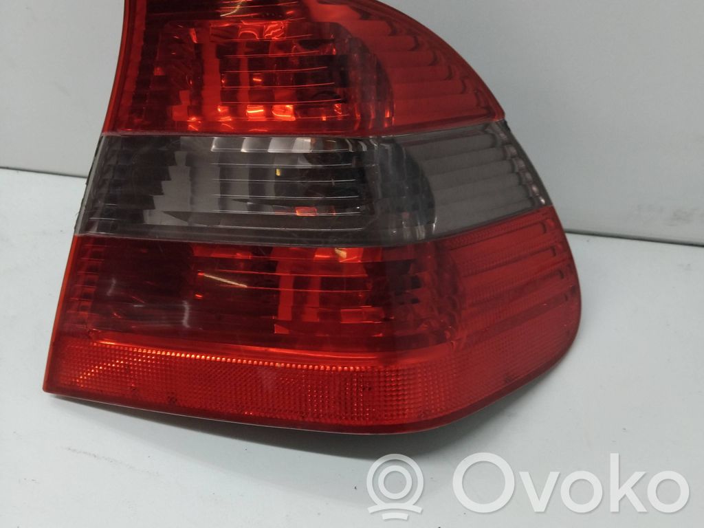 Rear/tail lights   388022R1