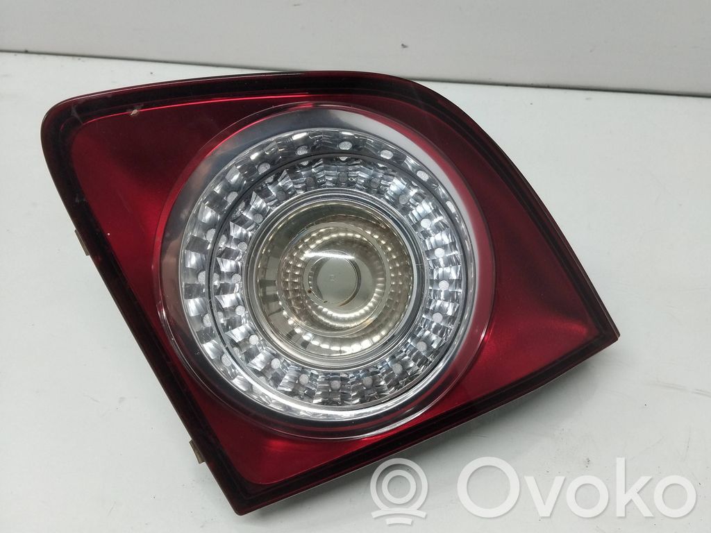 Volkswagen Golf Plus Lampy tylnej klapy bagażnika 