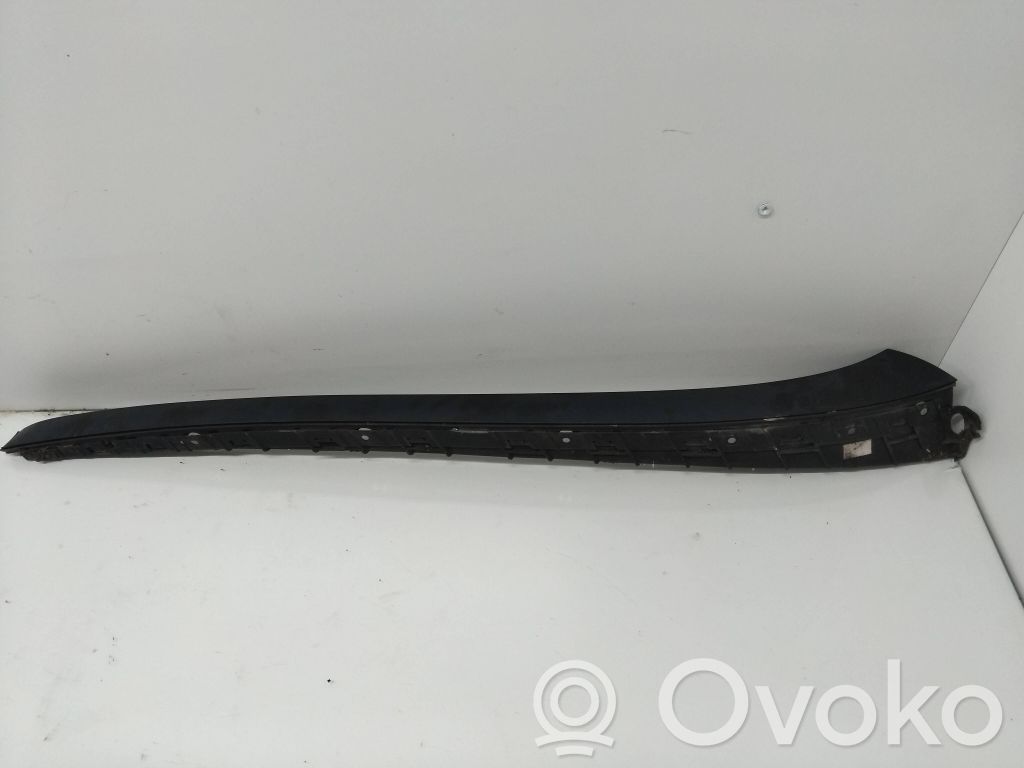 Seat Altea XL Windshield trim 