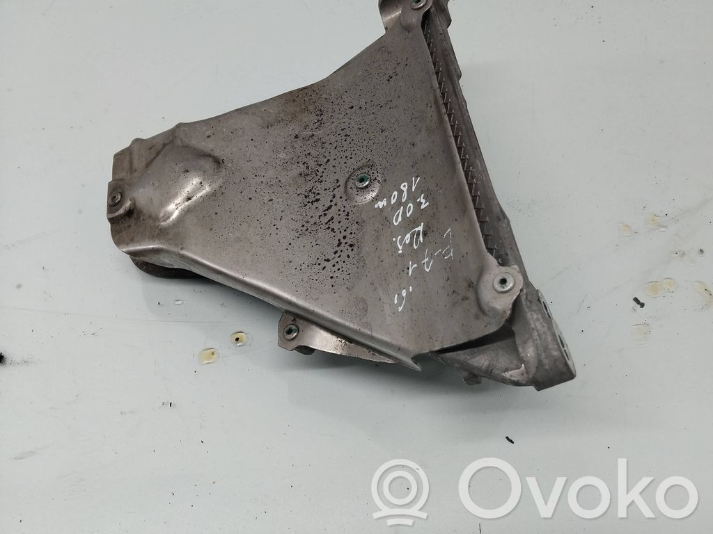 BMW X6 E71 Engine mounting bracket 
