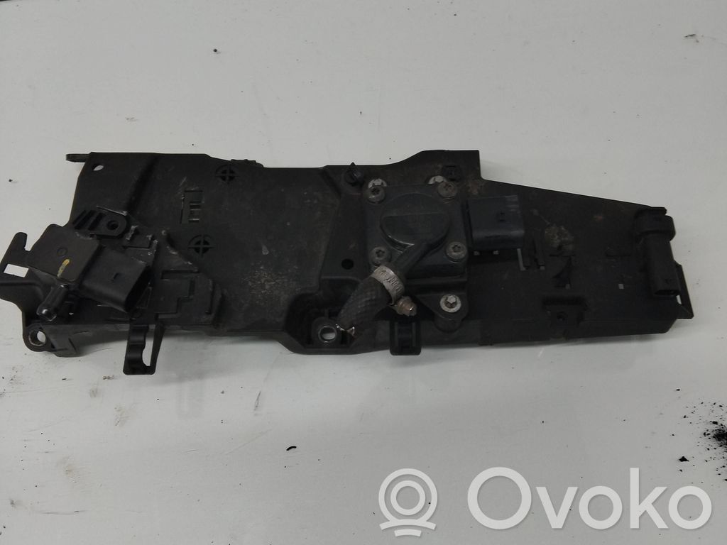 BMW X5 E70 Other engine bay part 