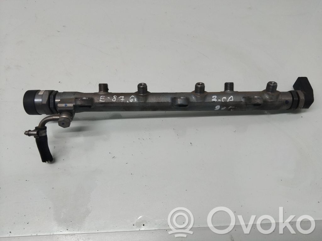 BMW 1 E81 E87 Tuyau de conduite principale de carburant 