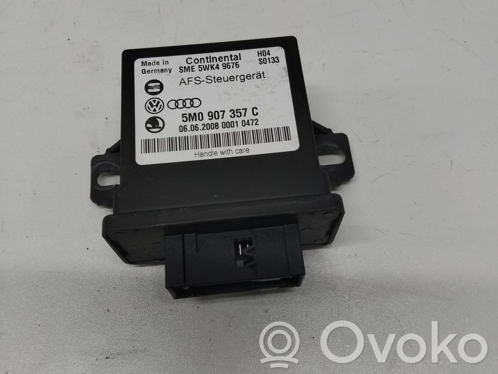Volkswagen PASSAT B6 Sterownik / Moduł świateł LCM 