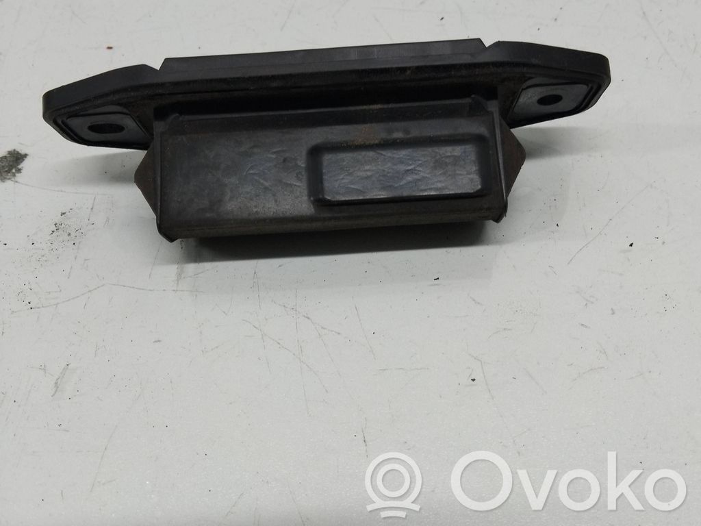 Toyota Auris E180 Interruptor para abrir la puerta trasera 