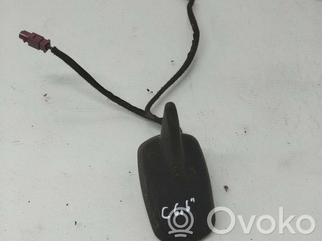 Audi A6 S6 C6 4F GPS-pystyantenni 