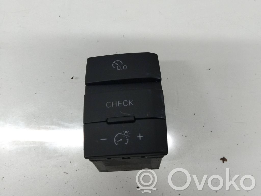 Panel lighting control switch   4L1927123,230511108