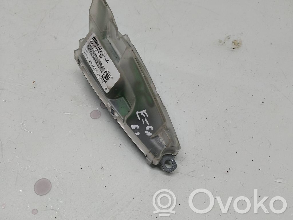 BMW 5 E60 E61 Antena (GPS antena) 