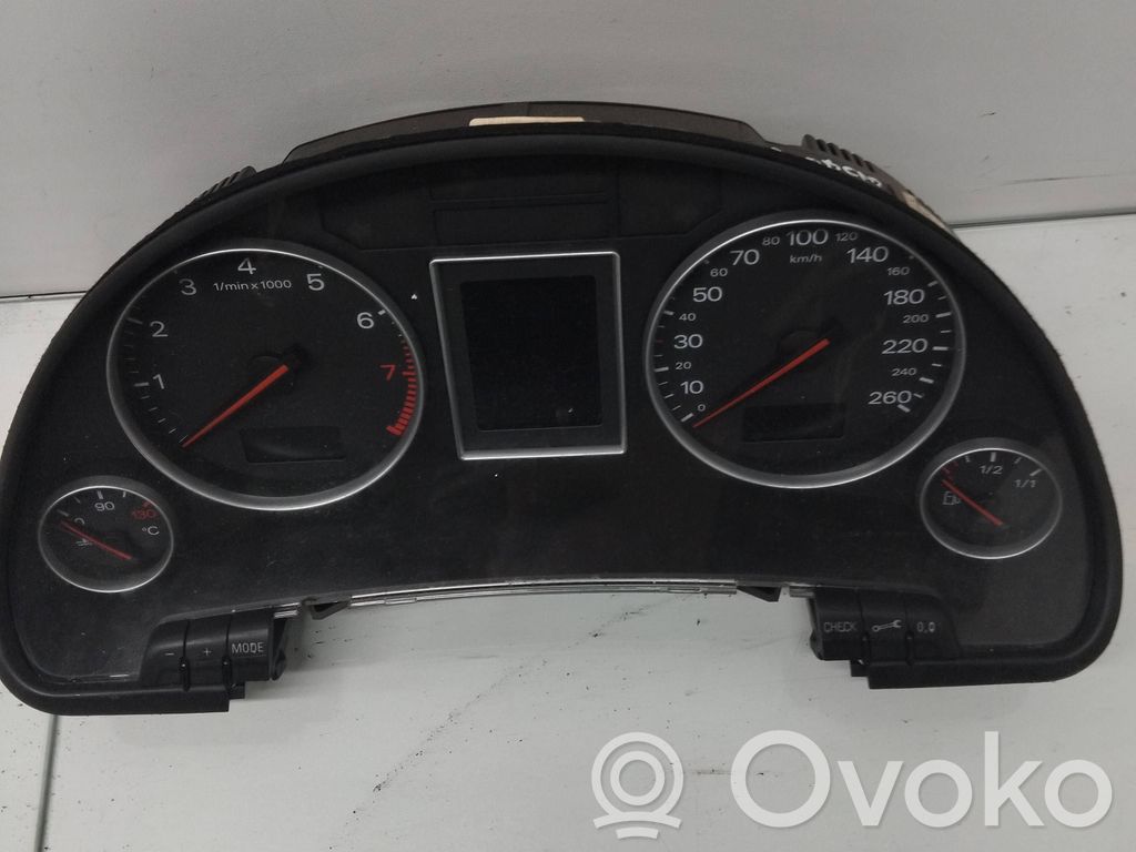 Audi A4 S4 B6 8E 8H Vitezometru (grup de instrumente) 