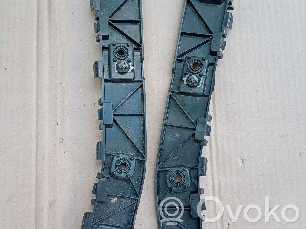 Ford Kuga II Soporte de montaje del parachoques trasero 