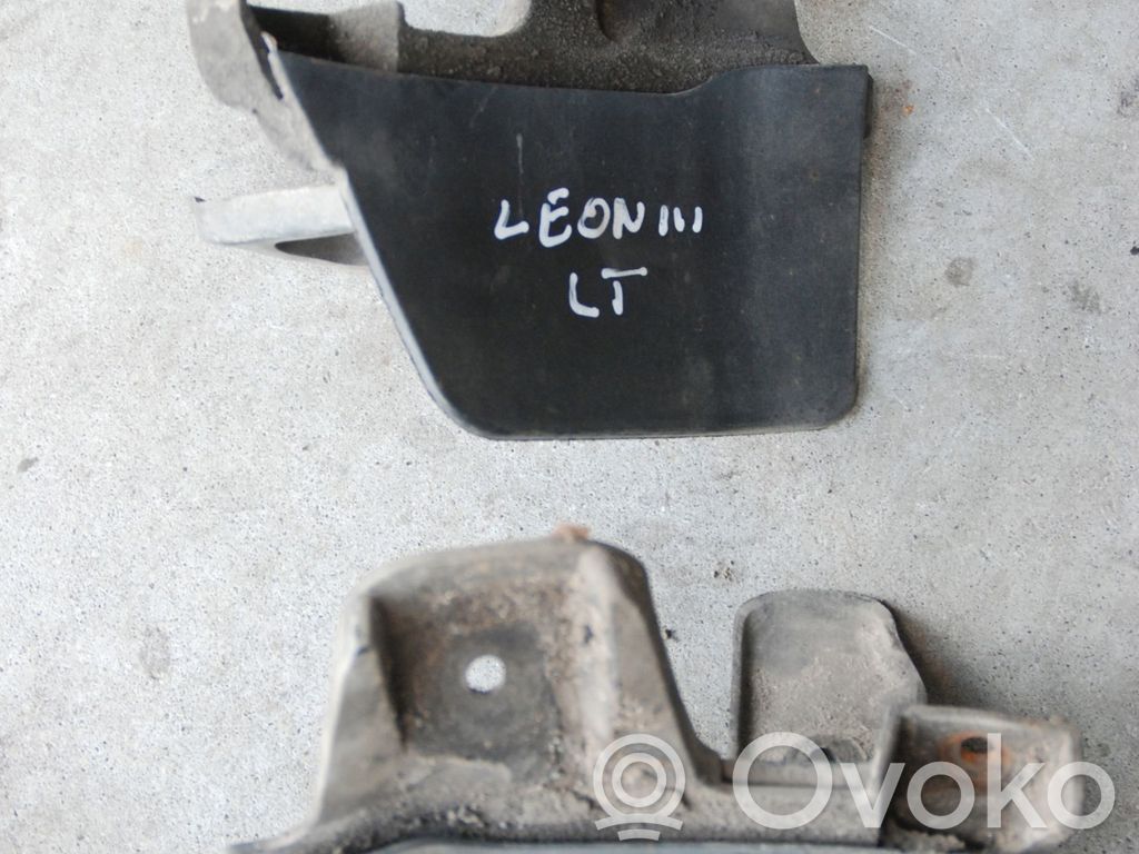 Seat Leon (5F) Apărătoare noroi spate 