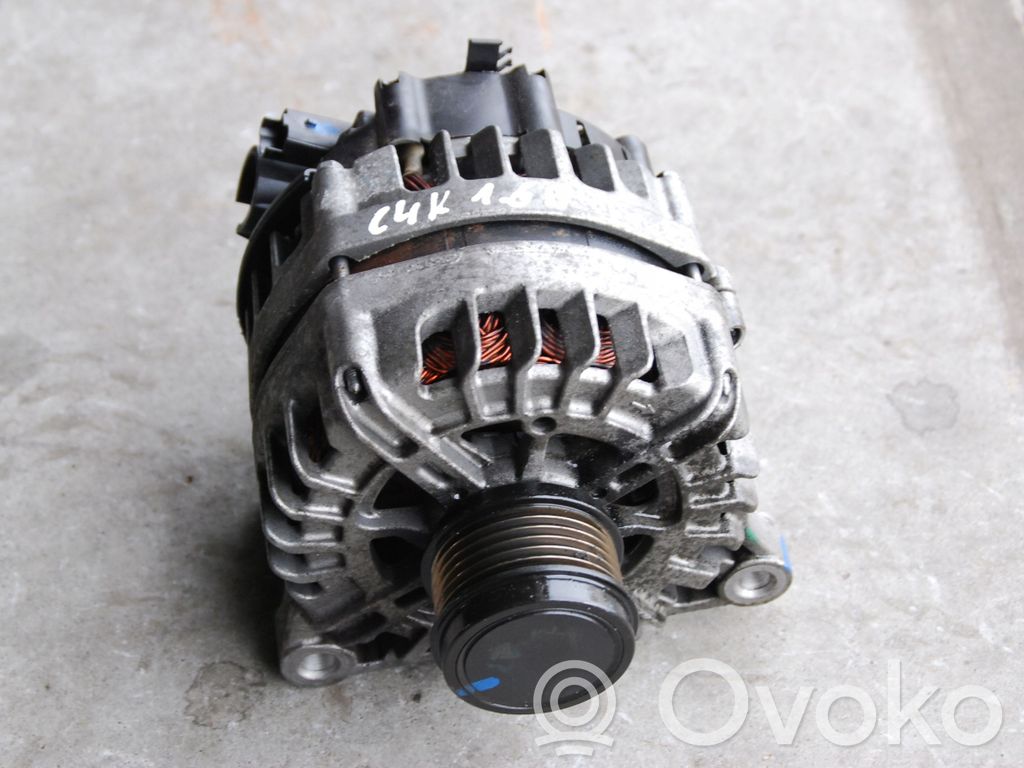 Citroen C4 Cactus Generatore/alternatore 