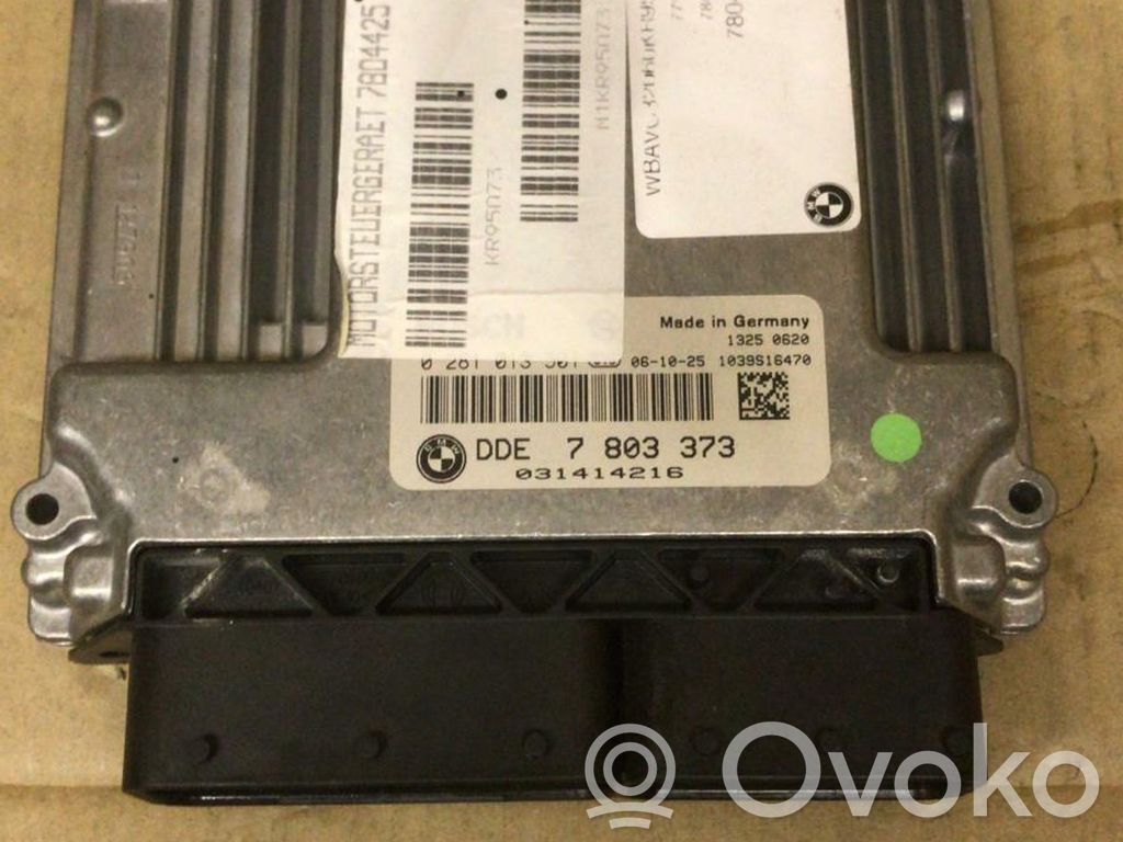 Variklio valdymo blokas   7803373