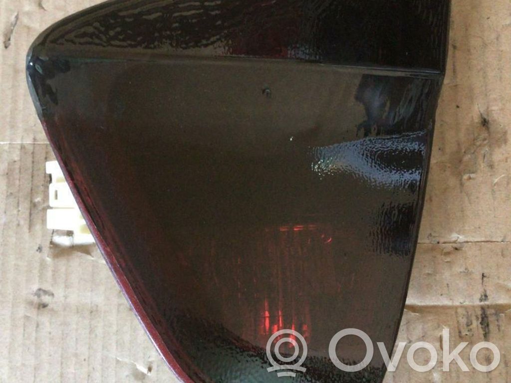 BMW 3 E90 E91 Tailgate rear/tail lights 