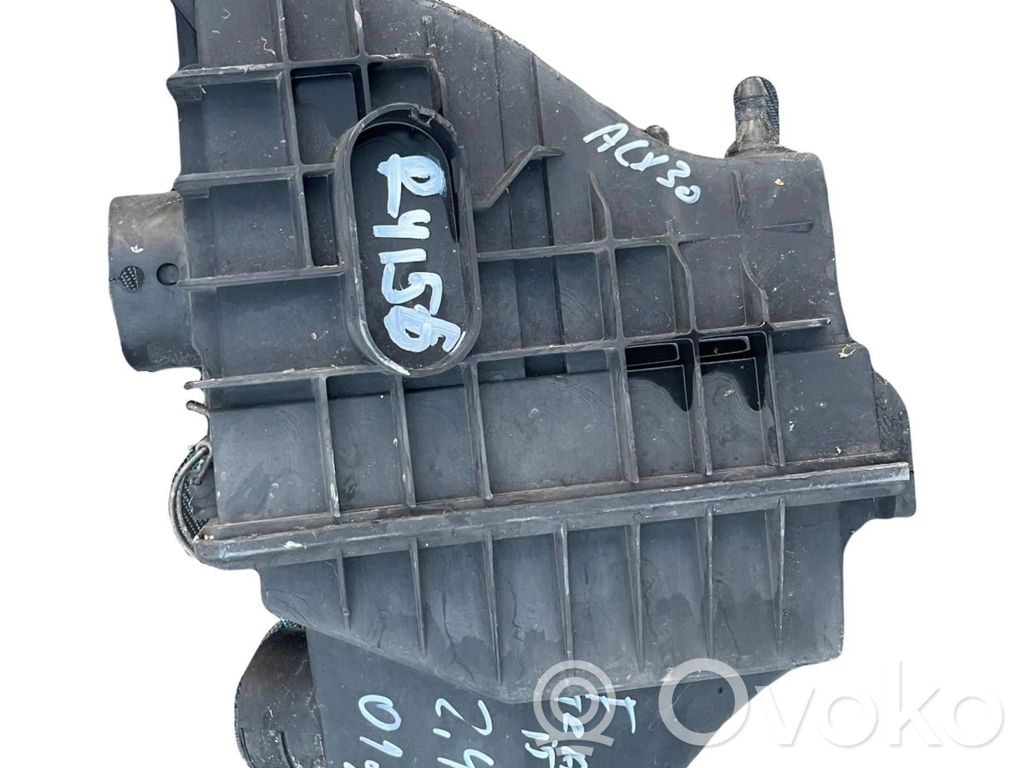Air filter box   YC159600DB
