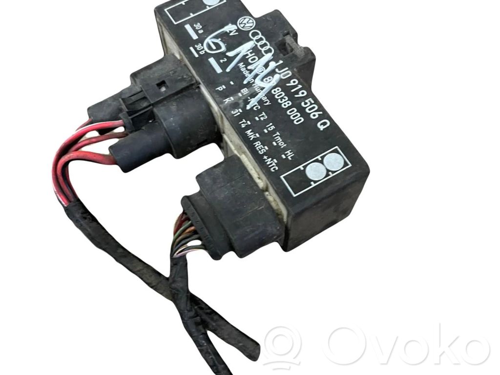 Audi A3 S3 8L Puhaltimen ohjainlaite 