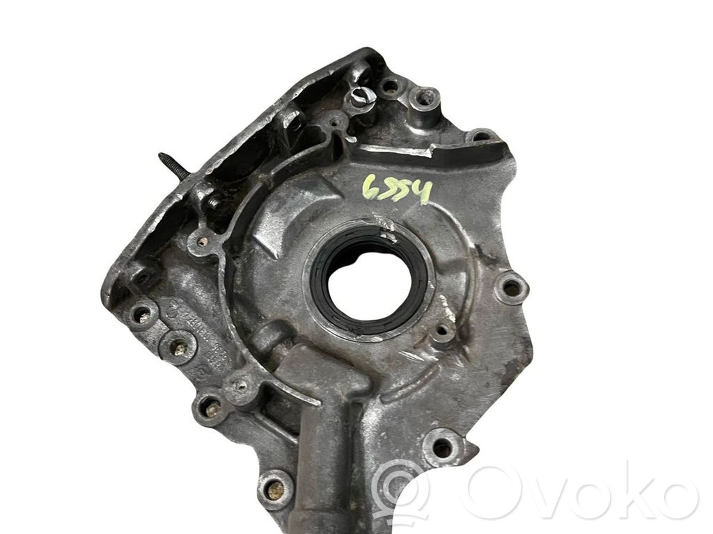 Eļļas sūknis   72804801