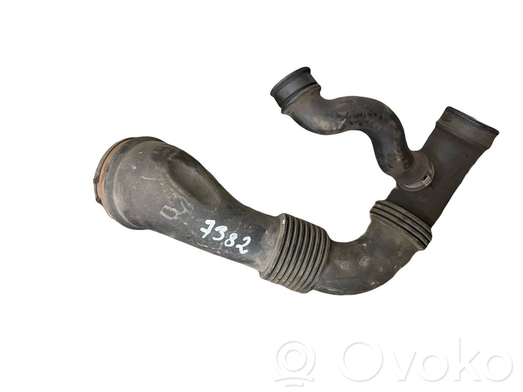 Einzelteil Lufteinlasskanal   4M519A673AD