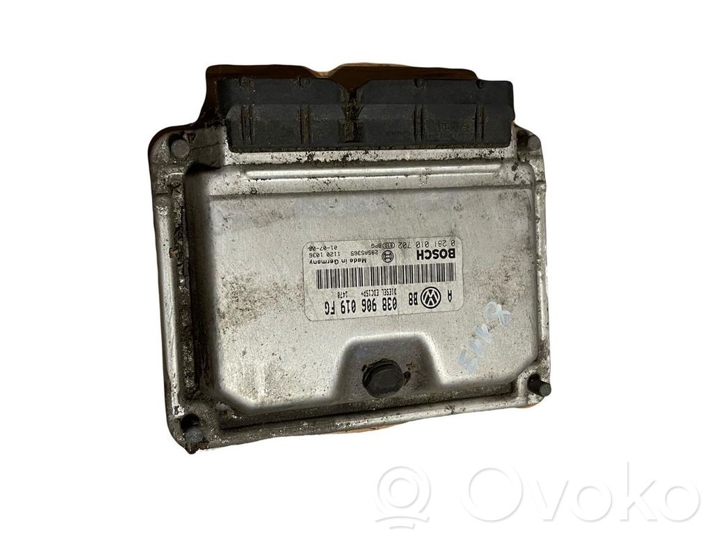 Volkswagen Golf IV Engine control unit/module 