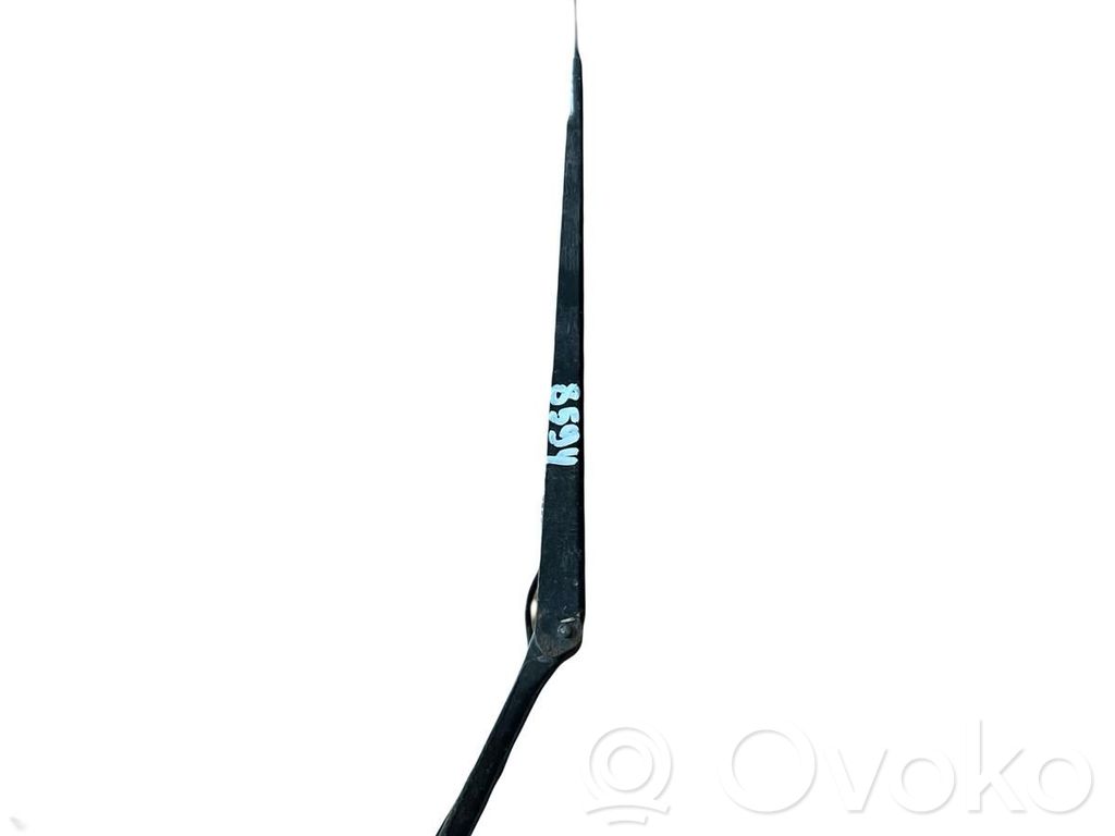 Ford Focus Front wiper blade arm 