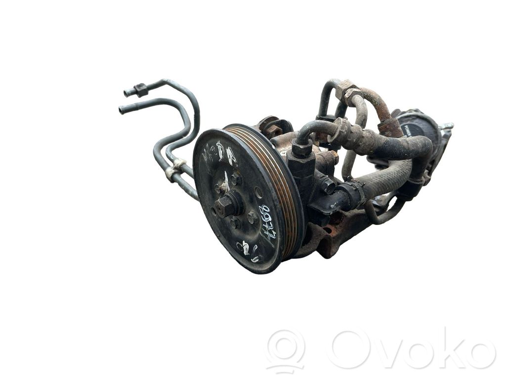 Mazda 626 Power steering pump 