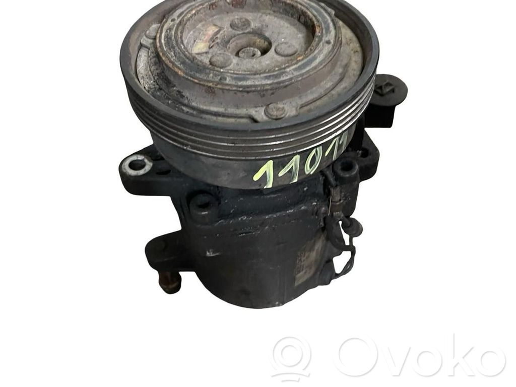 BMW 3 E36 Ilmastointilaitteen kompressorin pumppu (A/C) 
