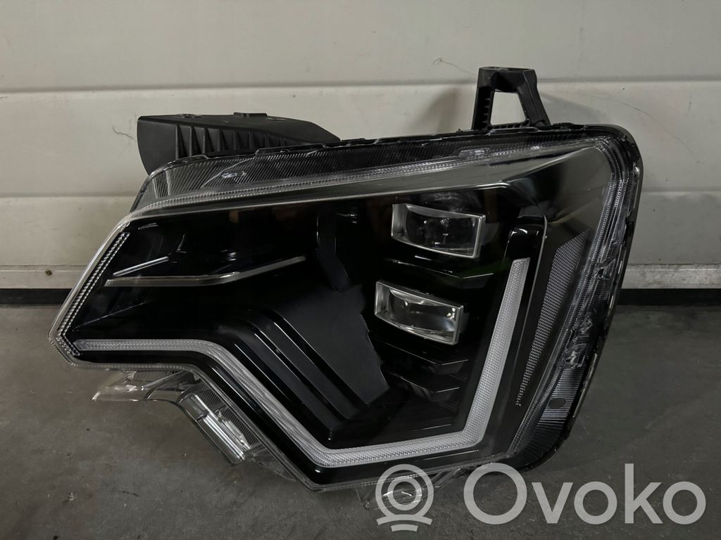 Headlight/headlamp   92101,92101AT