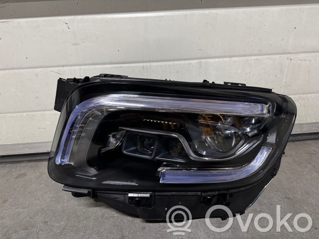 Mercedes-Benz GLB X247 Lampa przednia 