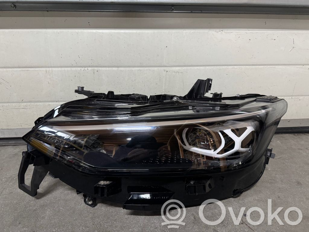 Volkswagen ID.7 Scheinwerfer 