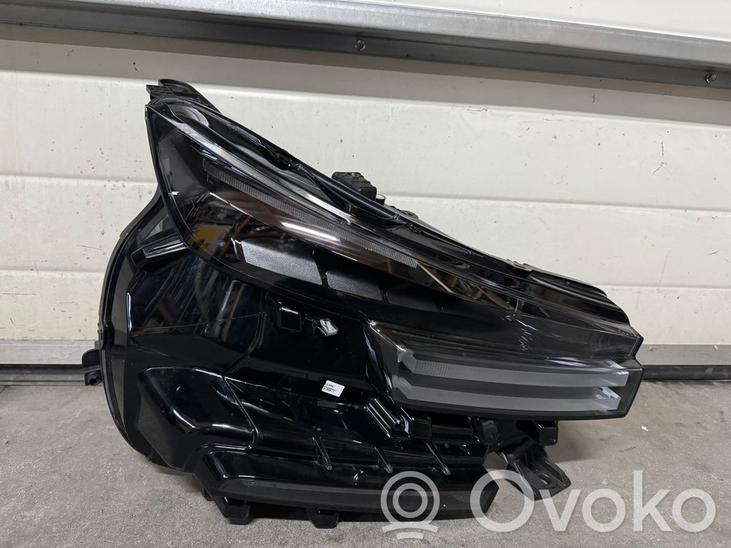 Citroen C4 III e-C4 Scheinwerfer 
