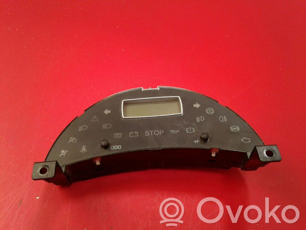 Spidometrs (instrumentu panelī)   1497566080