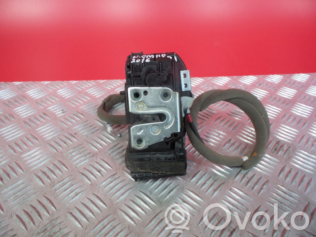 Nissan Qashqai Galinių durų spyna 