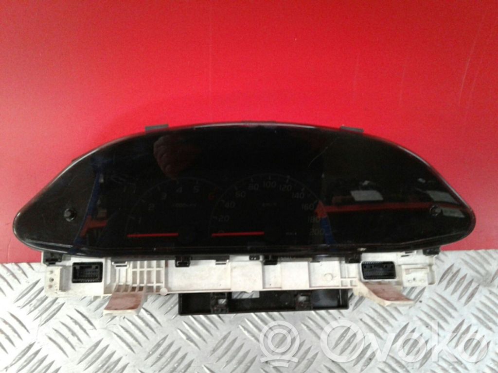 Toyota Yaris Speedometer (instrument cluster) 
