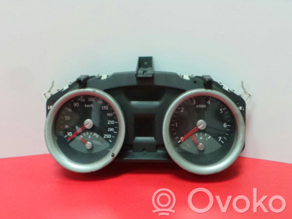 Renault Megane II Speedometer (instrument cluster) 