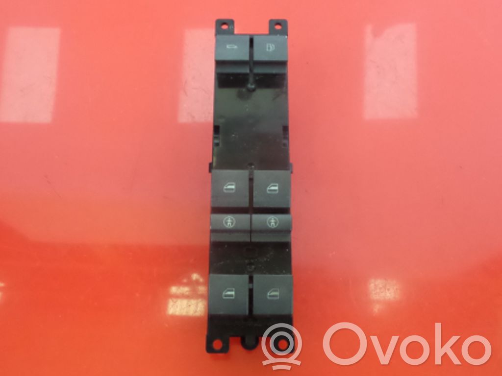 Electric window control switch   3D1,3D1959857B,568,857