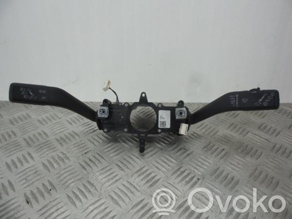 Volkswagen Sharan Wiper turn signal indicator stalk/switch 