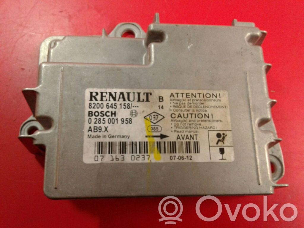 Airbag control unit/module   8200645158,0285001958