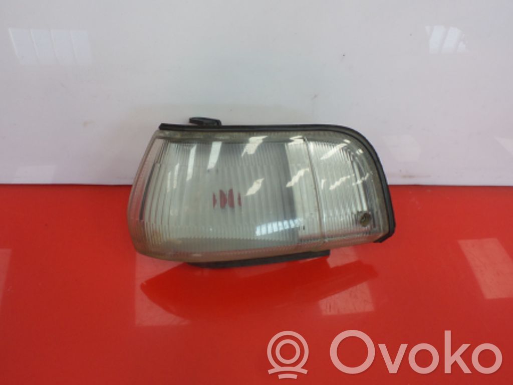 Toyota Corolla E90 Front bumper turn signal 
