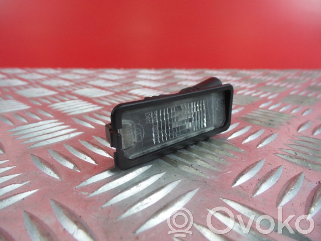 Number plate light   1K8943021