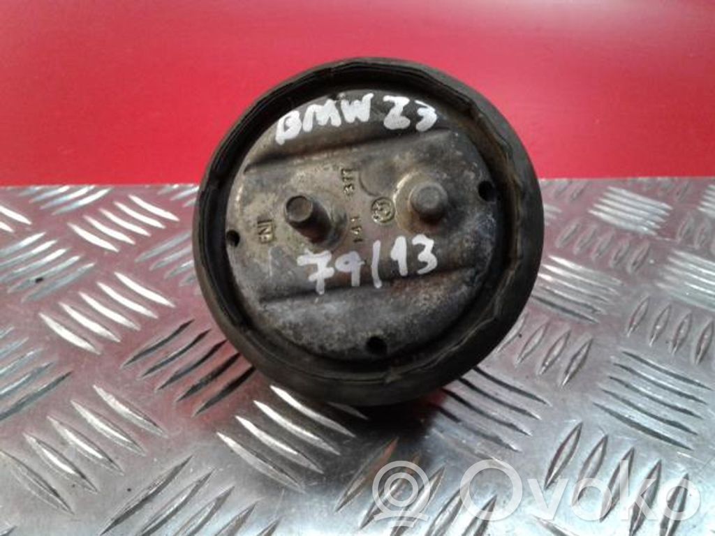 BMW Z3 E36 Engine mount bracket 
