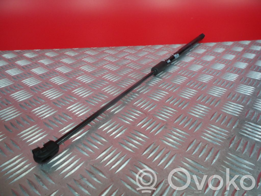 Opel Corsa E Tailgate/trunk strut/damper 