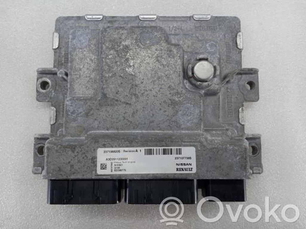 Renault Master III Engine control unit/module 