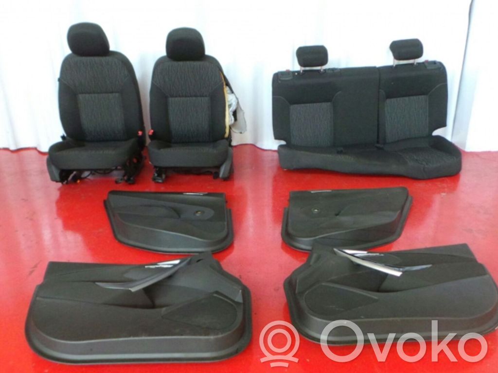 Opel Astra J Seat set 