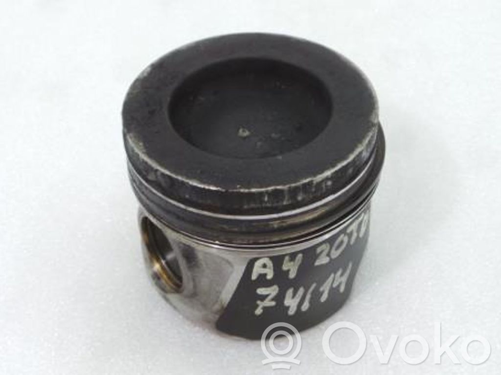 Audi RS4 B8 Piston 