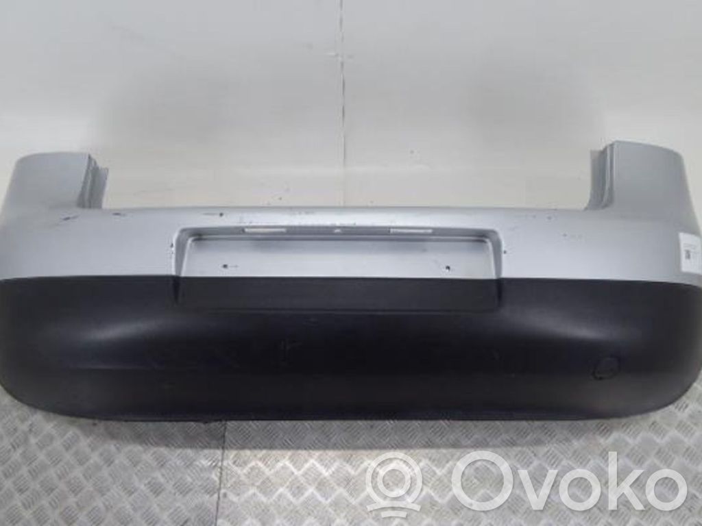 Volkswagen Golf V Parachoques 