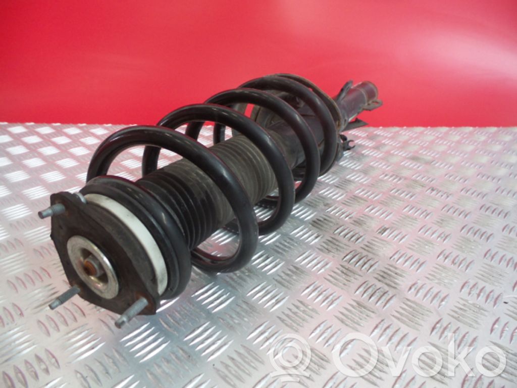 Front shock absorber/damper   F4887