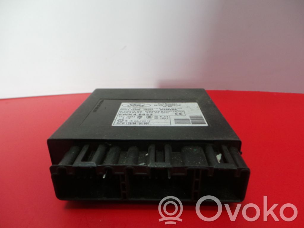 Ford Focus Comfort/convenience module 